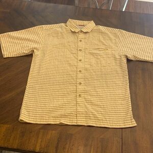 North face men’s yellow plaid short sleeve button down no tag maybe large